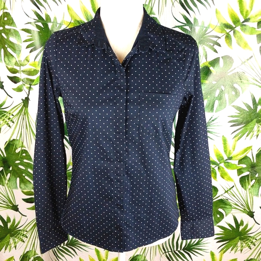 H&M Black & White Polka Dot Button Down Top (Size: 6)